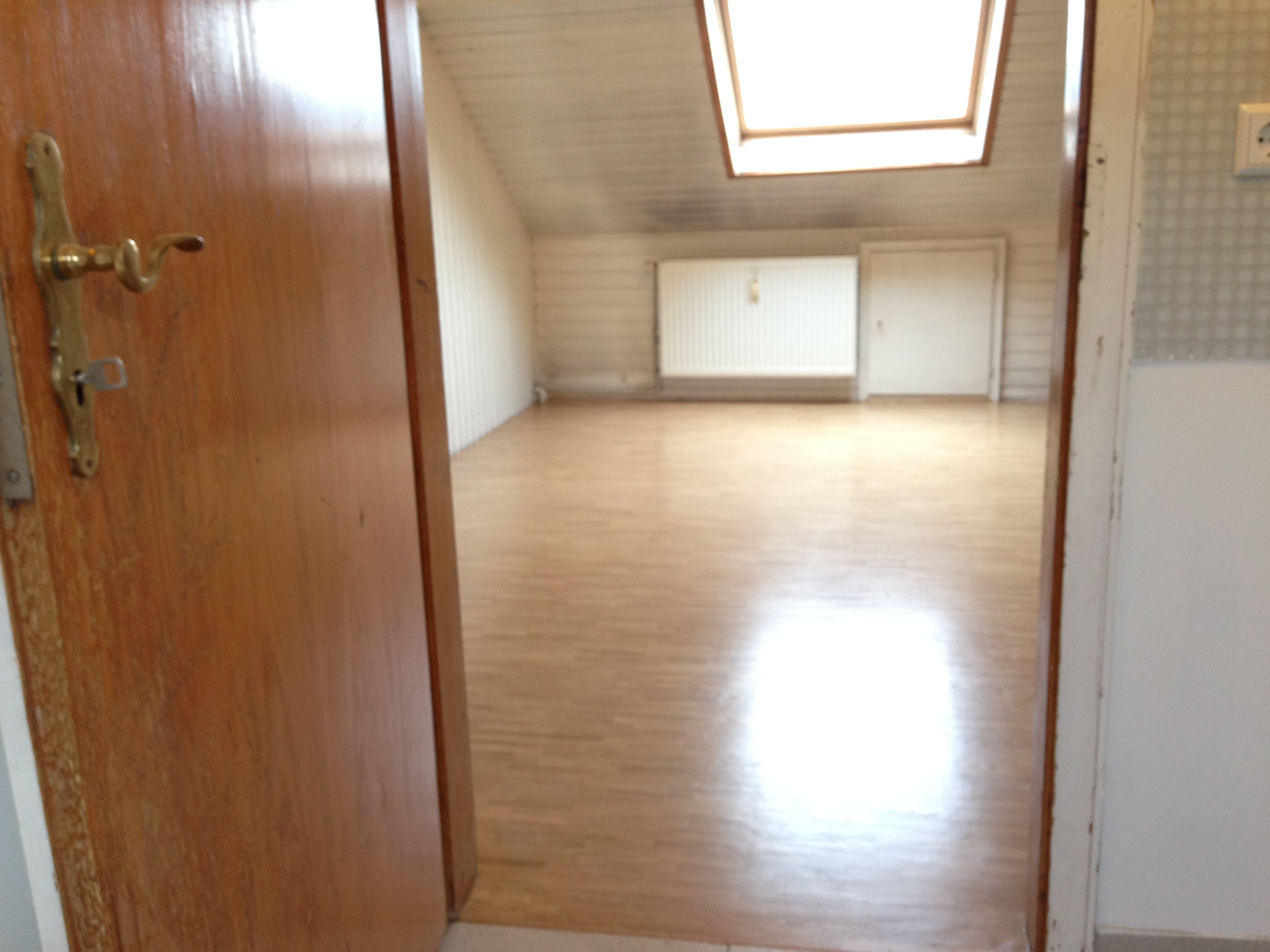 Vermietet – Heidelberg-Kirchheim, 2-Zimmer-Wohnung im Dachgeschoss
