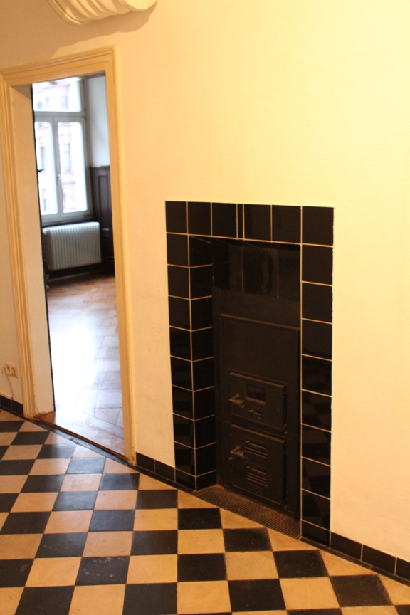 Vermietet – Heidelberg-Altstadt, 4-Zimmer-Wohnung mit Diele (WG-geeignet)