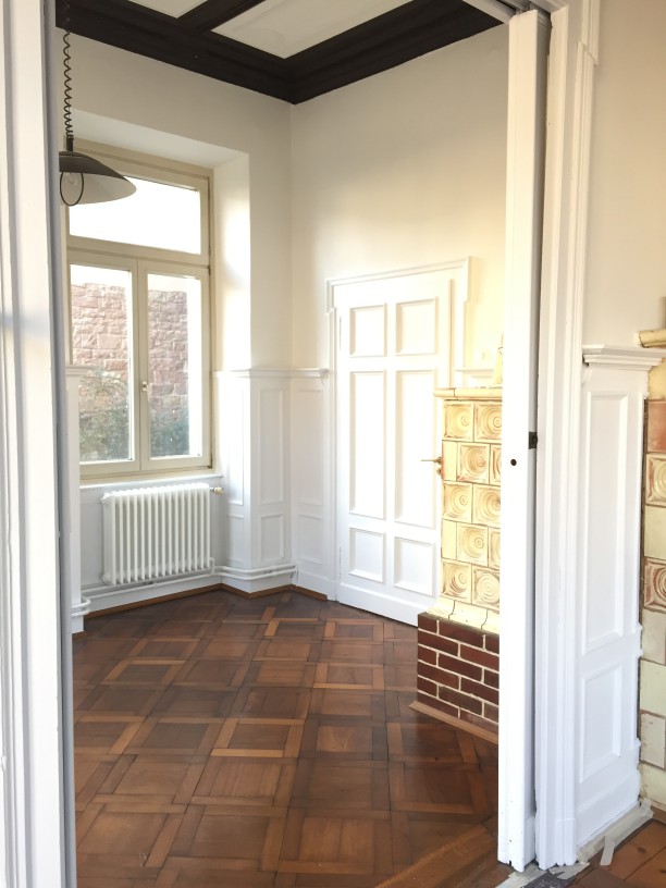 Vermietet – Heidelberg-Altstadt, 4-Zimmer-Wohnung mit Diele (WG-geeignet)