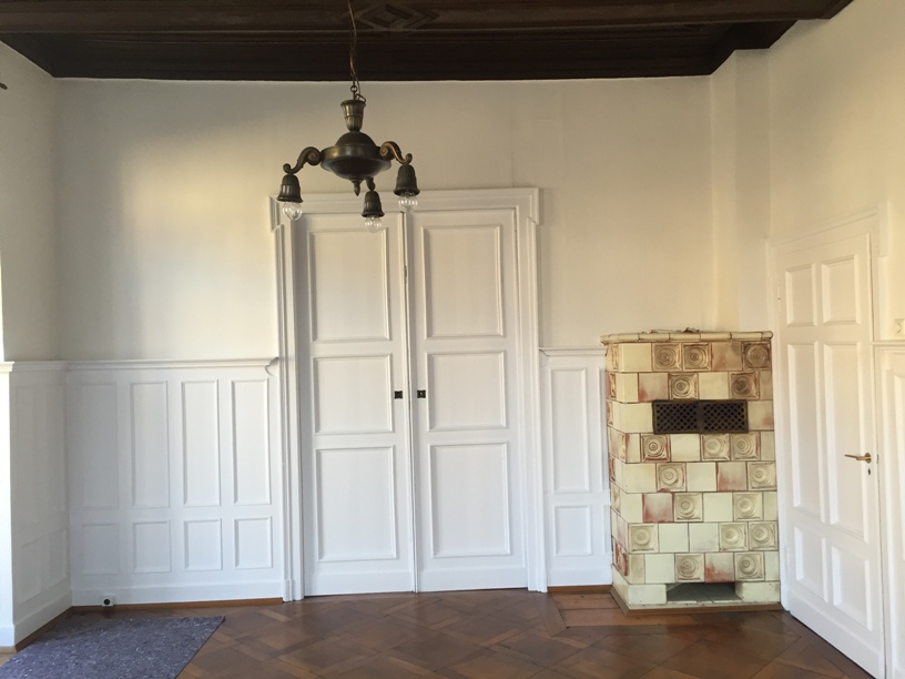 Vermietet – Heidelberg-Altstadt, 4-Zimmer-Wohnung mit Diele (WG-geeignet)