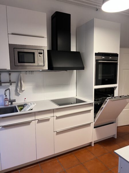 Heidelberg-Altstadt, 4-Zimmer-Wohnung Teilmöbliert