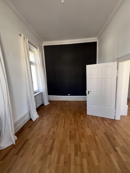 Heidelberg-Altstadt, 4-Zimmer-Wohnung Teilmöbliert