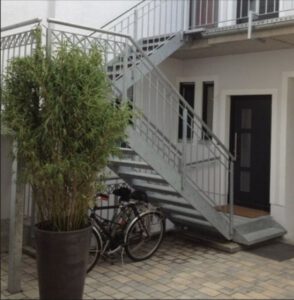 Vermietet – Heidelberg-Kirchheim, Büro-/Praxisfläche mit Garten-Zugang 48 m²